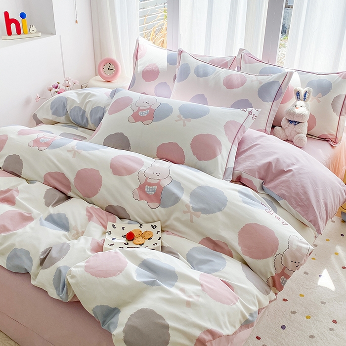 91家纺网 家纺一手货源 找家纺 眷恋家纺 2026新款全棉春夏铂金棉13376数码印花四件套 圆点精灵-粉