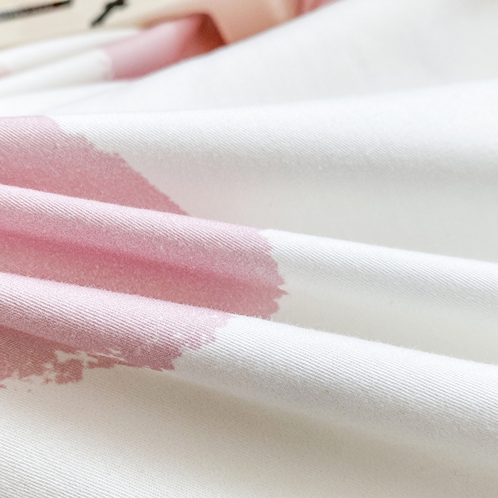 91家纺网 家纺一手货源 找家纺 眷恋家纺 2026新款全棉春夏铂金棉13376数码印花四件套 圆点精灵-粉