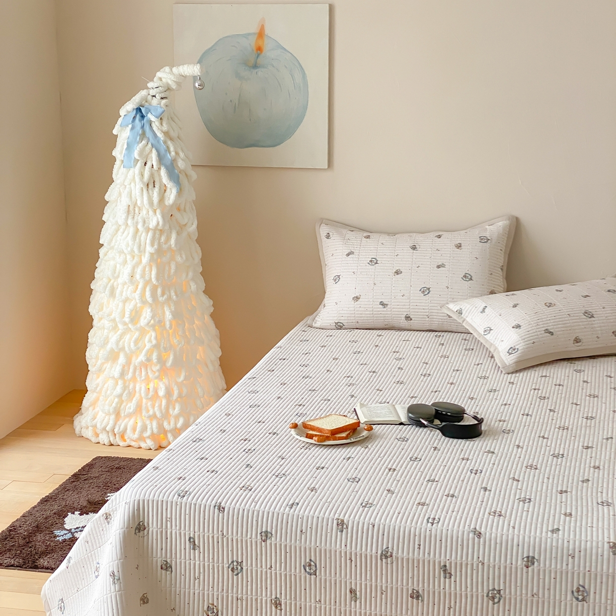 91家纺网 家纺一手货源 找家纺 黛舒家居 2026年春夏款纱洗莫代尔夹棉单床单床单单件床单三件套 米象小园