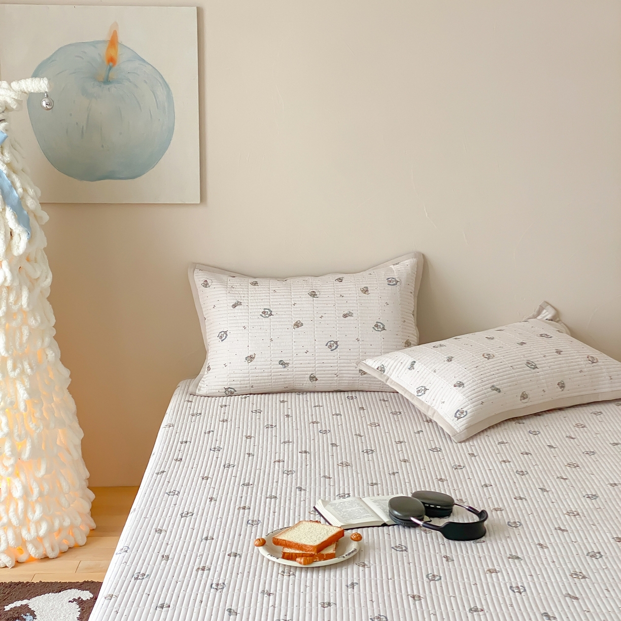 91家纺网 家纺一手货源 找家纺 黛舒家居 2026年春夏款纱洗莫代尔夹棉单床单床单单件床单三件套 米象小园