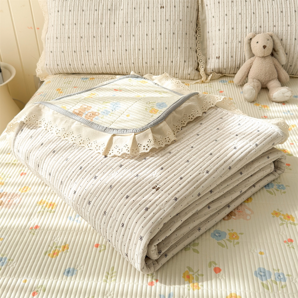 雯豆家纺 2026春夏新款A类凉感花边床盖三件套 花边床盖-蝶甜小筑