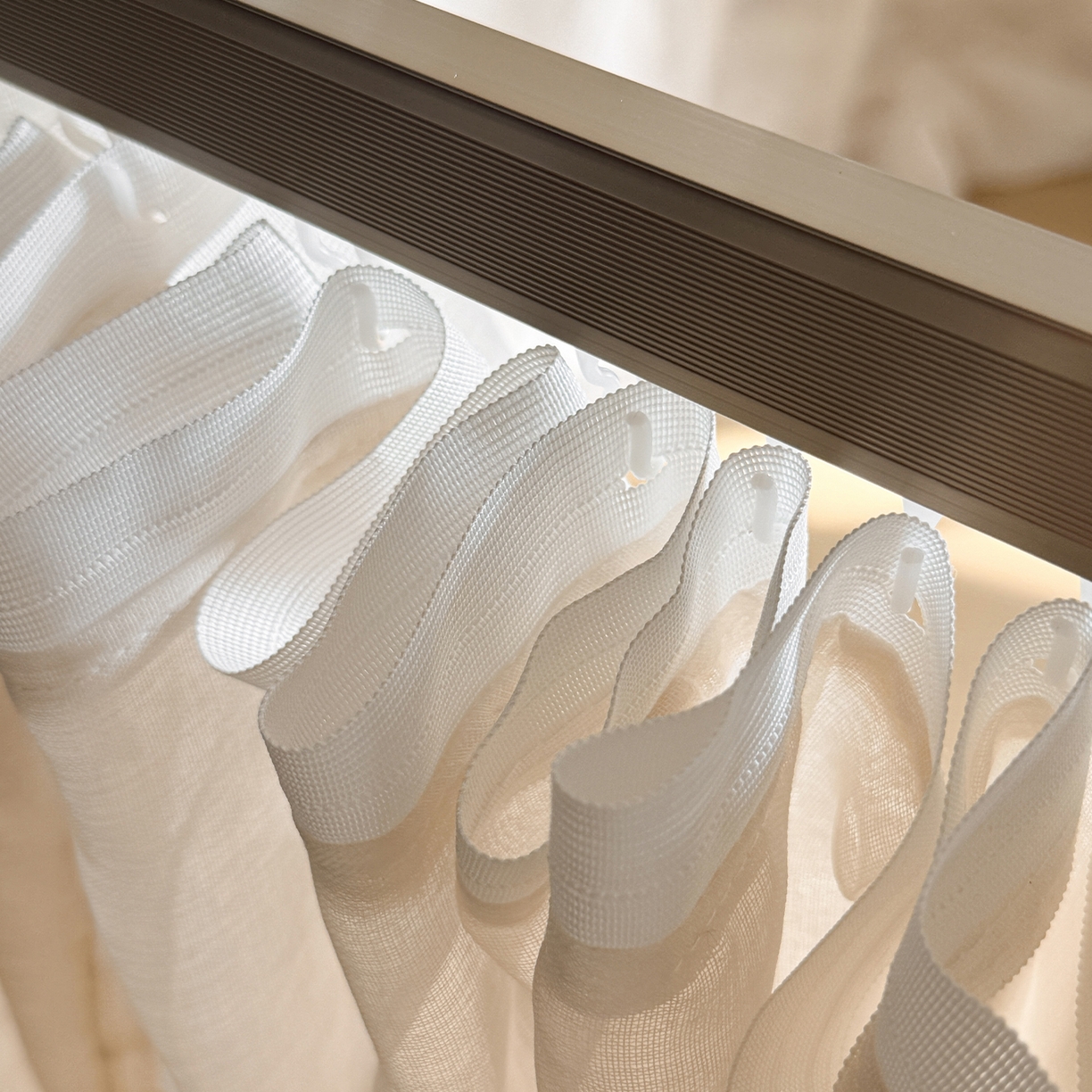 91家纺网 家纺一手货源 找家纺 （总）都市缘蚊帐 2026年新款3303多丽棉纱纯色款轨道蚊帐1.5m 1.8m