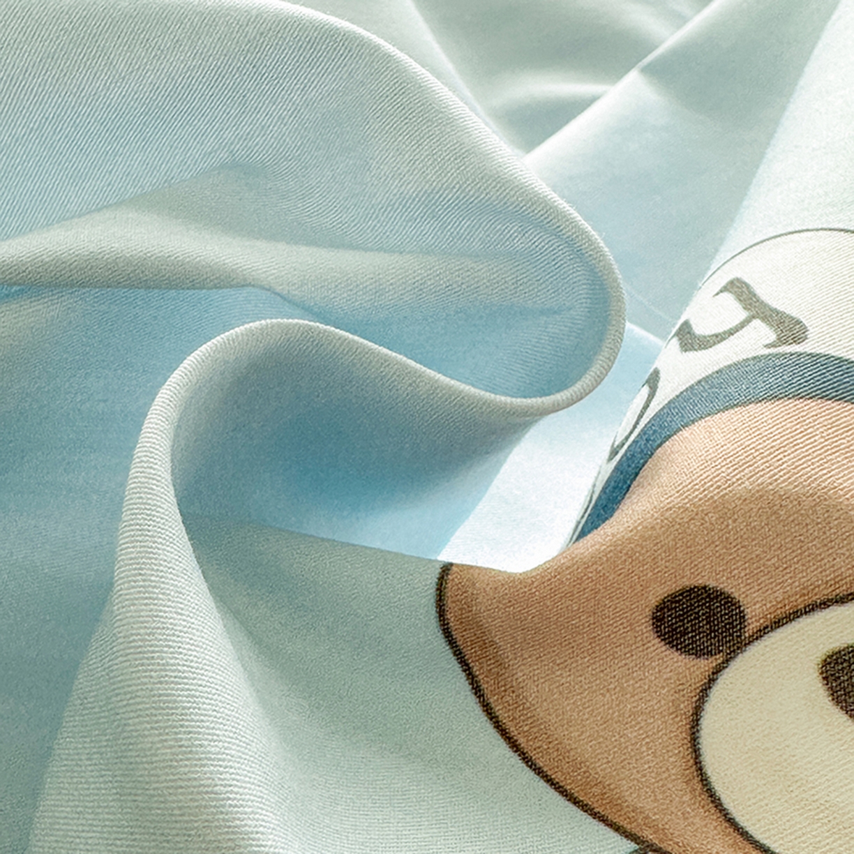 91家纺网 家纺一手货源 找家纺 眷恋家纺 2026新款全棉春夏铂金棉13376数码印花四件套 圆梦青春-兰