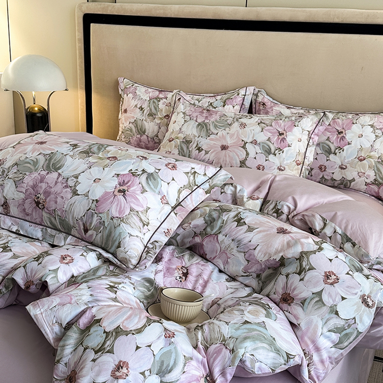 91家纺网 家纺一手货源 找家纺 眷恋家纺 2026新款全棉春夏铂金棉13376数码印花四件套 绽放序曲-粉