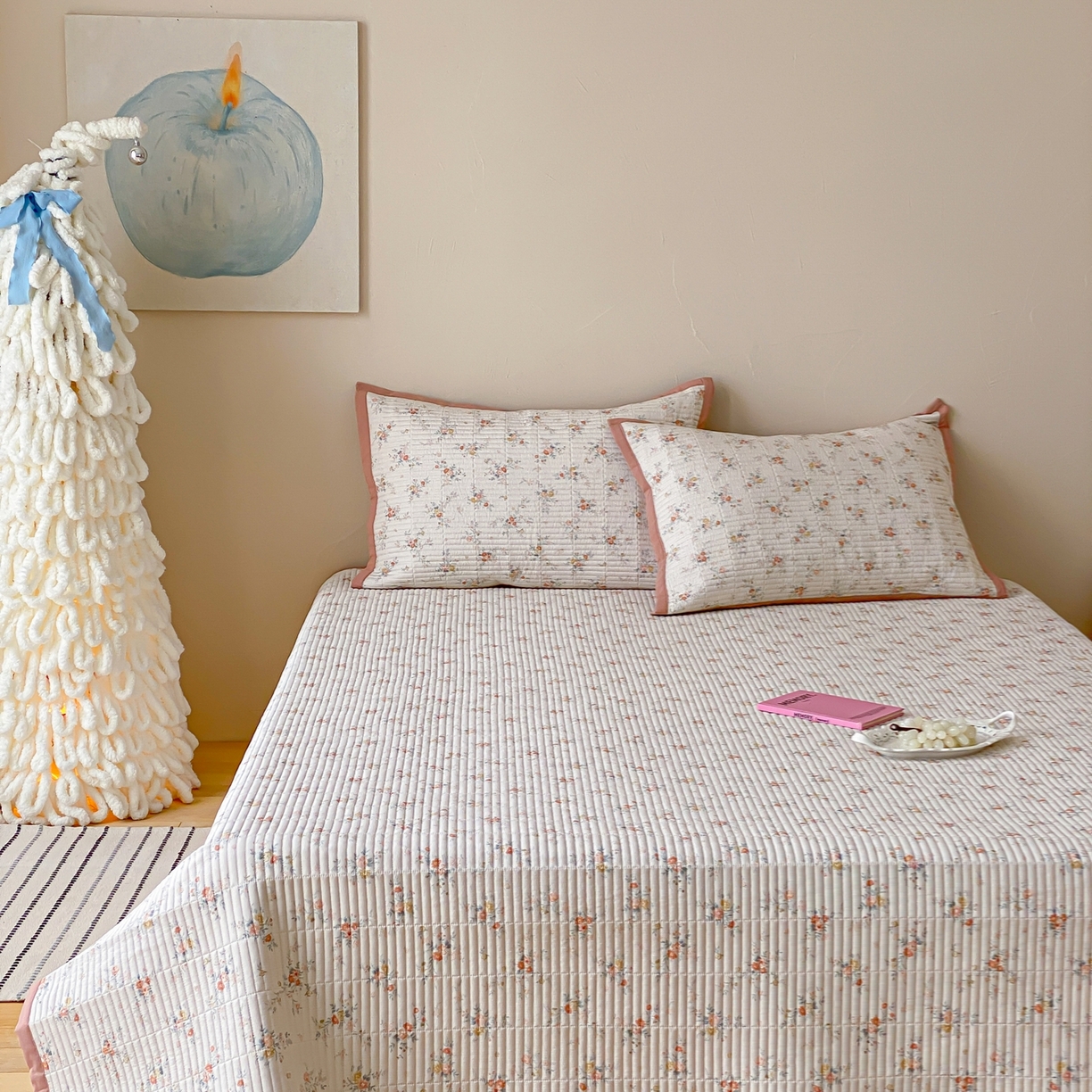 91家纺网 家纺一手货源 找家纺 黛舒家居 2026年春夏款纱洗莫代尔夹棉单床单床单单件床单三件套 晴桔花漾