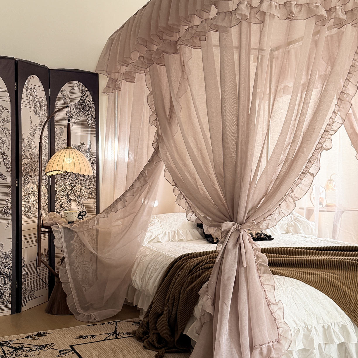 91家纺网 家纺一手货源 找家纺 都市缘蚊帐 2026年新款3303多丽棉纱纯色款轨道蚊帐1.5m 1.8m 摩卡