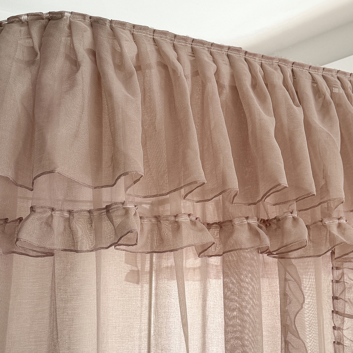 91家纺网 家纺一手货源 找家纺 都市缘蚊帐 2026年新款3303多丽棉纱纯色款轨道蚊帐1.5m 1.8m 摩卡