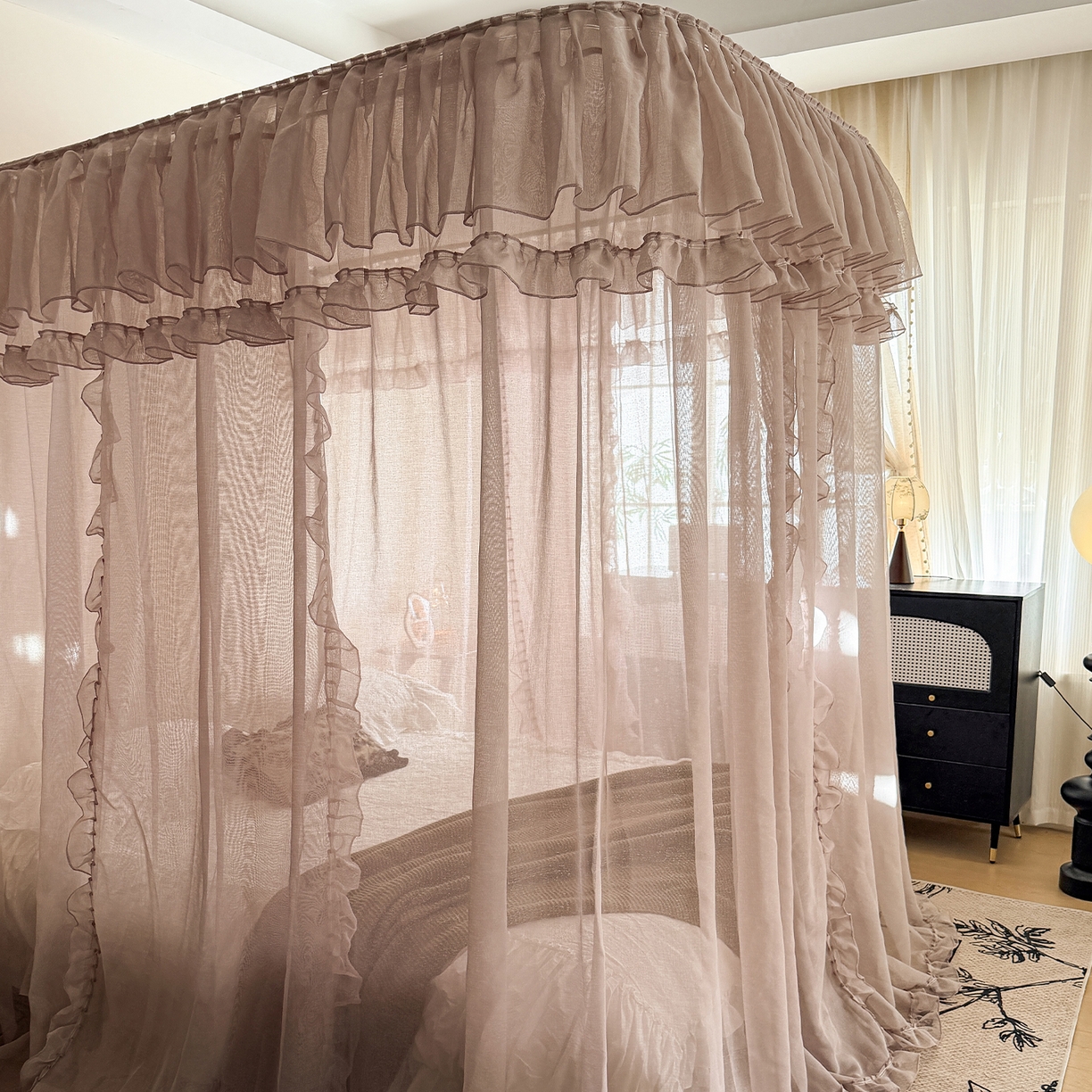 91家纺网 家纺一手货源 找家纺 都市缘蚊帐 2026年新款3303多丽棉纱纯色款轨道蚊帐1.5m 1.8m 摩卡