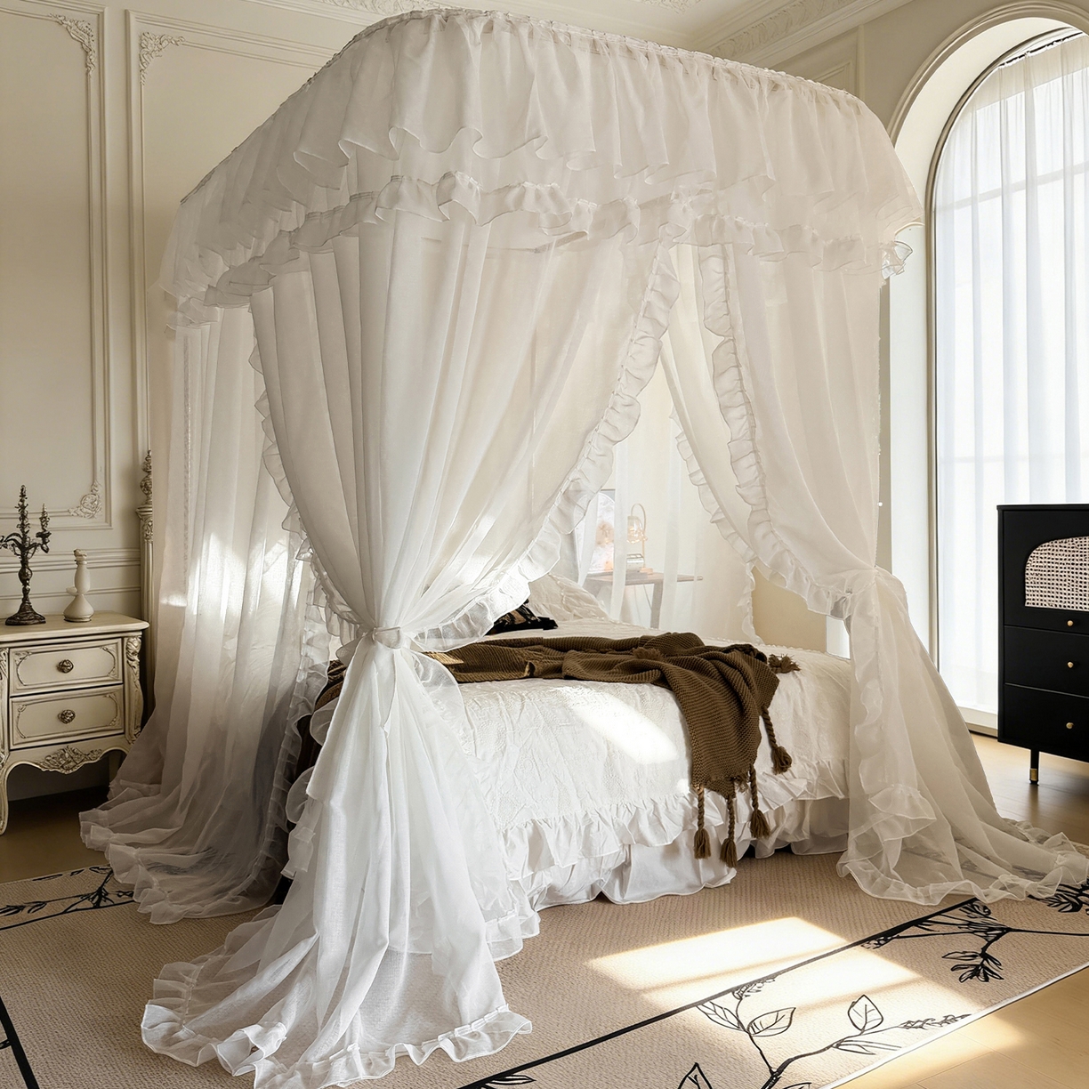 91家纺网 家纺一手货源 找家纺 都市缘蚊帐 2026年新款3303多丽棉纱纯色款轨道蚊帐1.5m 1.8m 云雾白-场景2