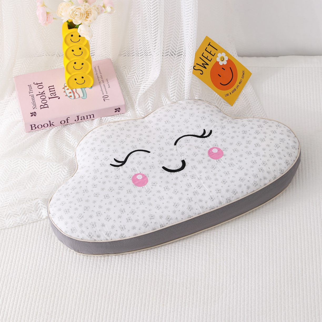 91家纺网 家纺一手货源 找家纺 （总）芯洲 2026新款全棉双层纱云朵可爱荞麦枕刺绣抱枕枕头枕芯