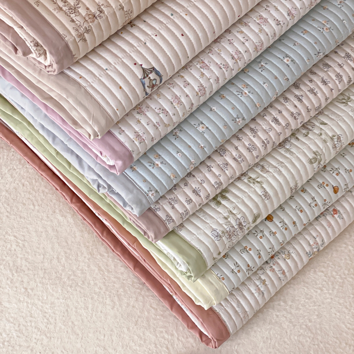 91家纺网 家纺一手货源 找家纺 黛舒家居 2026年春夏款纱洗莫代尔夹棉单床单床单单件床单三件套 组合图仅供展示-不可下单