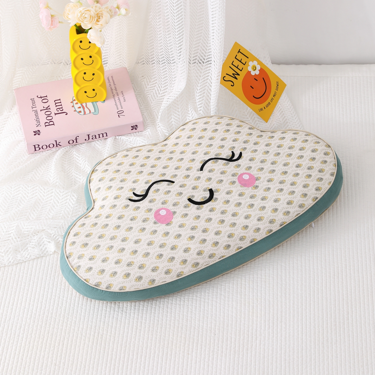 91家纺网 家纺一手货源 找家纺 （总）芯洲 2026新款全棉双层纱云朵可爱荞麦枕刺绣抱枕枕头枕芯