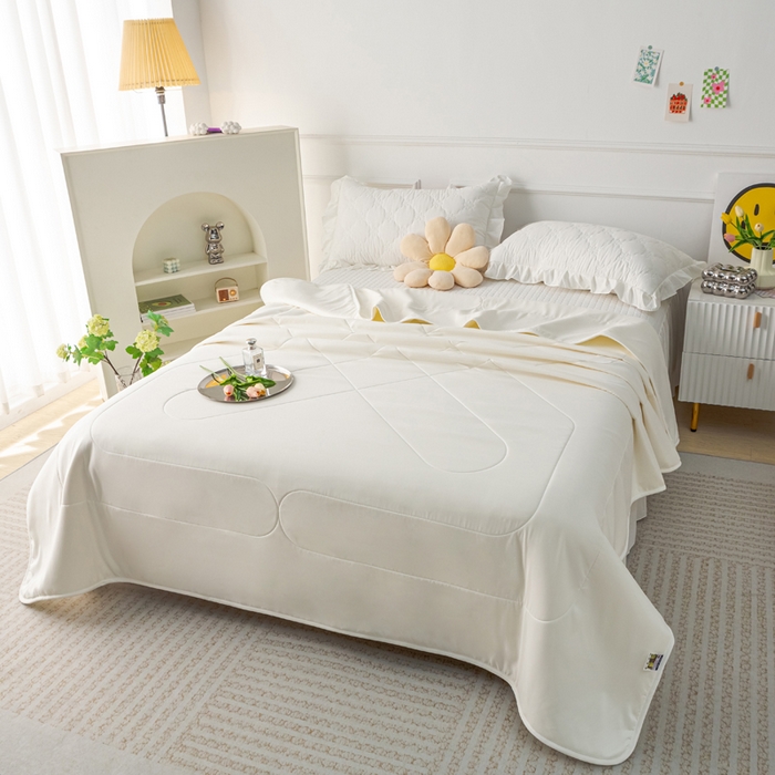 91家纺网 家纺一手货源 找家纺 美丽折家纺 2026新款乳胶被夏凉被空调被 白色