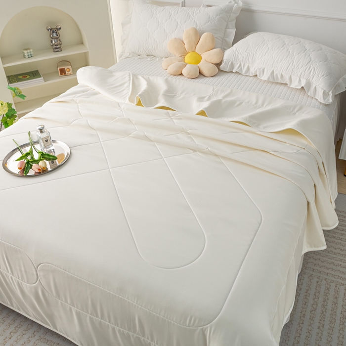 91家纺网 家纺一手货源 找家纺 美丽折家纺 2026新款乳胶被夏凉被空调被 白色