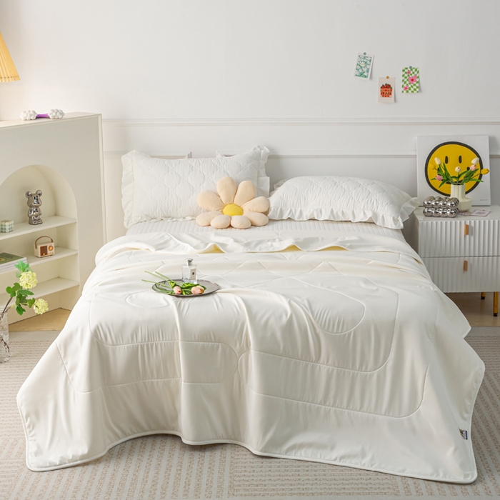 91家纺网 家纺一手货源 找家纺 美丽折家纺 2026新款乳胶被夏凉被空调被 白色