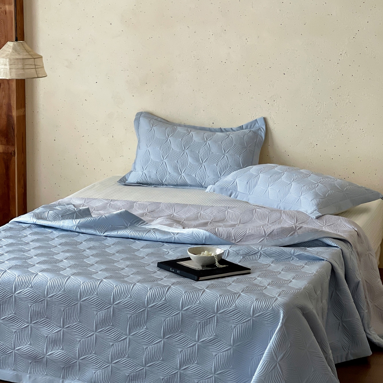 傲蕾良品 2026新款韩国高量子冰丝床盖款软凉席 运河蓝