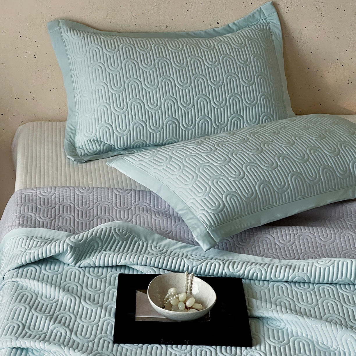 91家纺网 家纺一手货源 找家纺 傲蕾良品 2026新款韩国高量子冰丝床盖款软凉席 清水绿