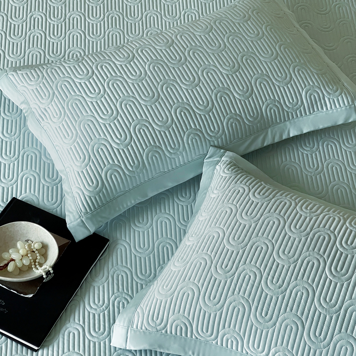 91家纺网 家纺一手货源 找家纺 傲蕾良品 2026新款韩国高量子冰丝床盖款软凉席 清水绿