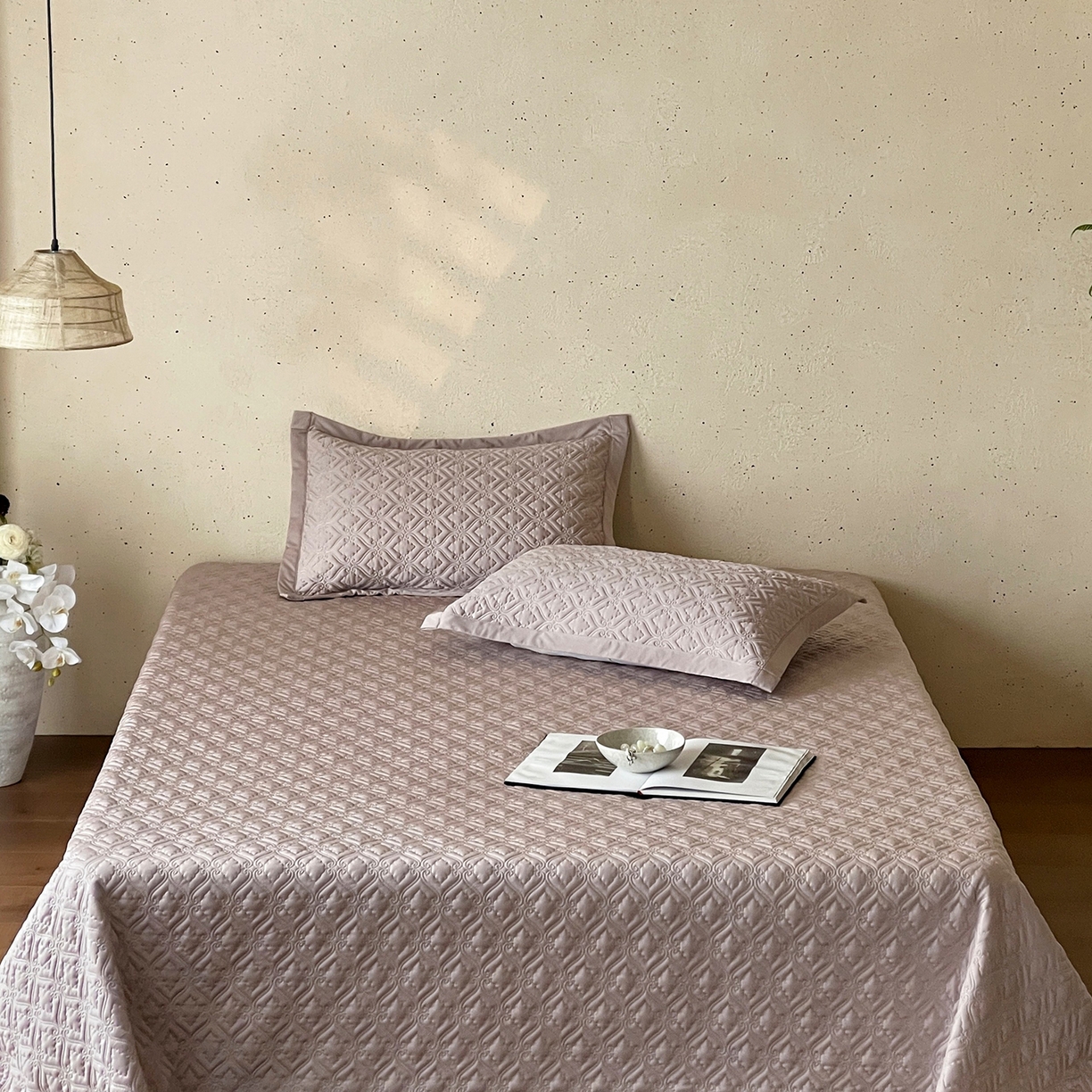 91家纺网 家纺一手货源 找家纺 傲蕾良品 2026新款韩国高量子冰丝床盖款软凉席 琉璃紫