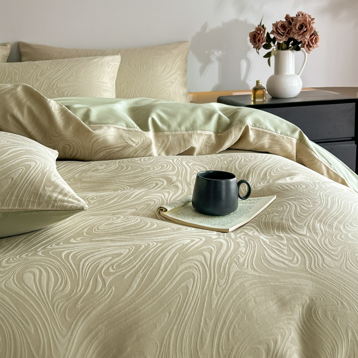 91家纺网 家纺一手货源 找家纺 曼之夏 2026新款60支全棉水洗浮雕提花四件套 凯迪娜-浅茶色