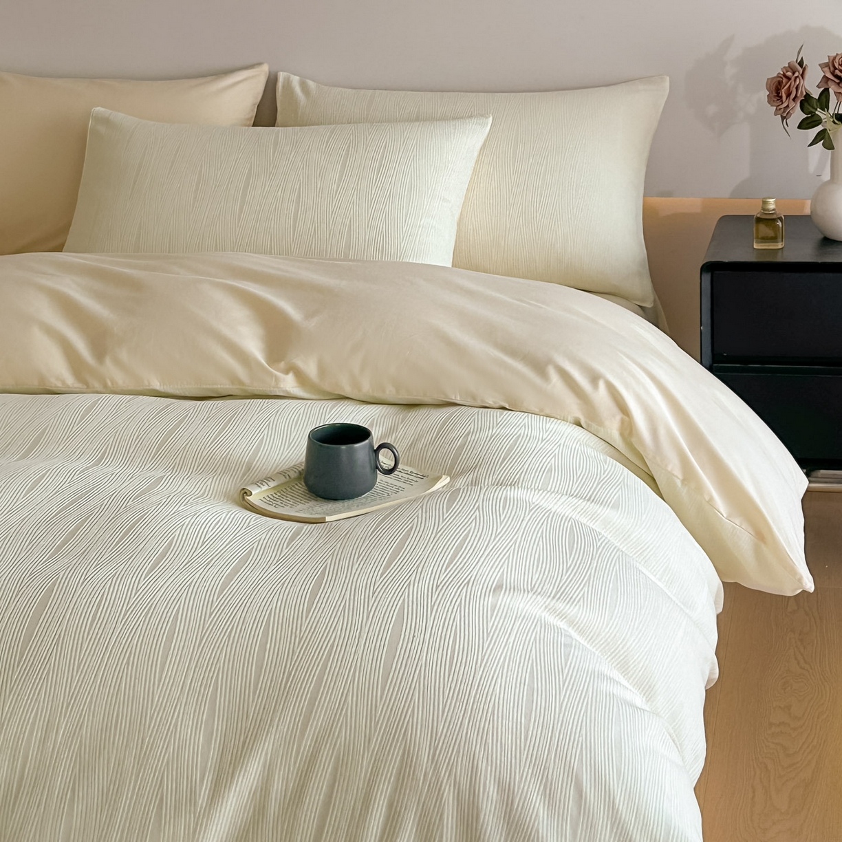 91家纺网 家纺一手货源 找家纺 曼之夏 2026新款60支全棉水洗浮雕提花四件套 佐冉-米白