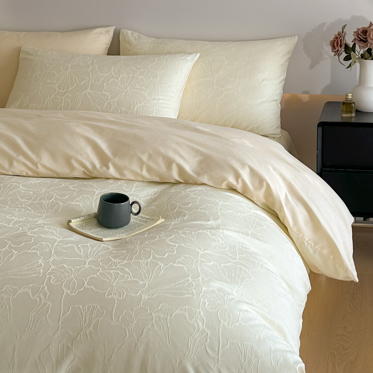 91家纺网 家纺一手货源 找家纺 曼之夏 2026新款60支全棉水洗浮雕提花四件套 山涧雾-米白