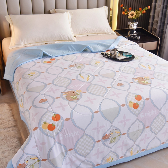 91家纺网 家纺一手货源 找家纺 美丽折家纺 2026新款乳胶被夏凉被空调被 兔个好运