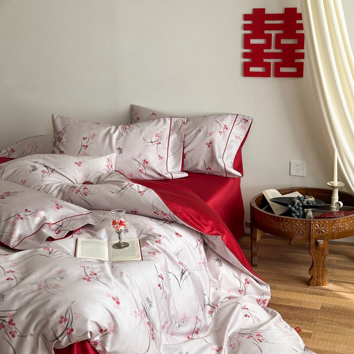 91家纺网 家纺一手货源 找家纺 （总）西西家居 2026新款100S长绒棉纯棉数码款印花四件套-蔷薇花信（含精致红色礼盒）