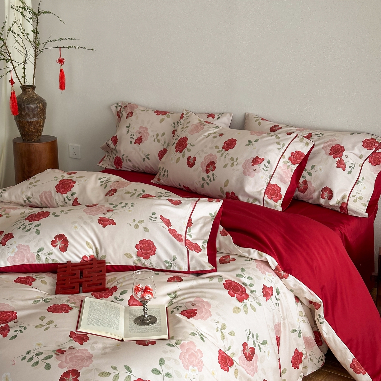 91家纺网 家纺一手货源 找家纺 （总）西西家居 2026新款100S长绒棉纯棉数码款印花四件套-玫瑰情书（含精致红色礼盒）