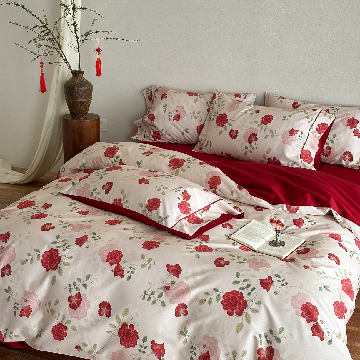 91家纺网 家纺一手货源 找家纺 （总）西西家居 2026新款100S长绒棉纯棉数码款印花四件套-玫瑰情书（含精致红色礼盒）