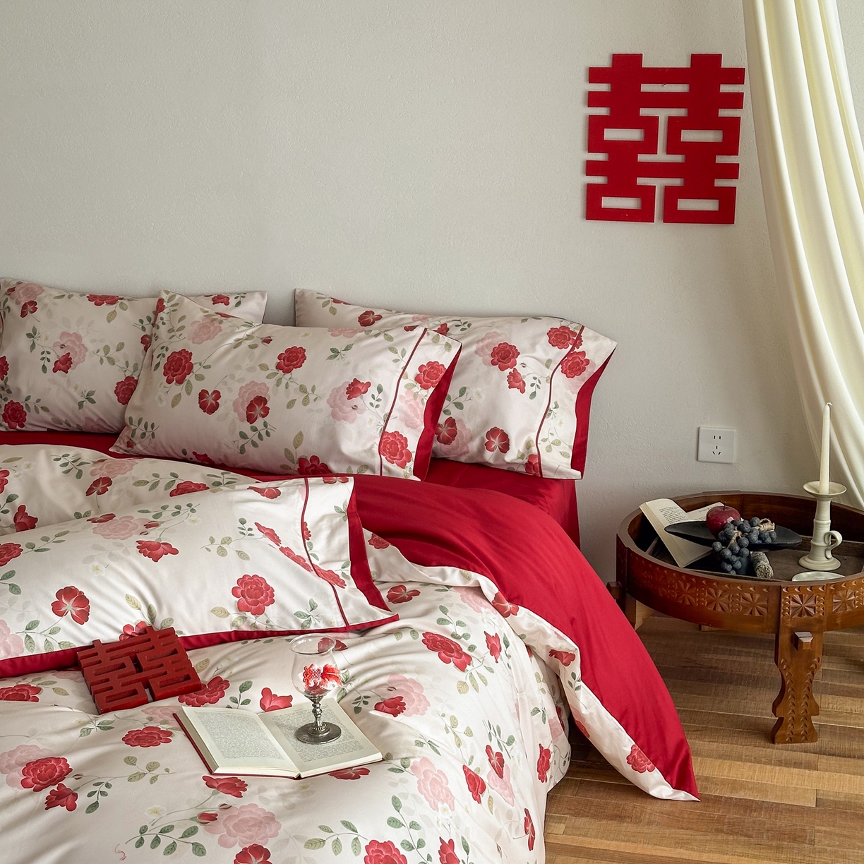 91家纺网 家纺一手货源 找家纺 （总）西西家居 2026新款100S长绒棉纯棉数码款印花四件套-玫瑰情书（含精致红色礼盒）