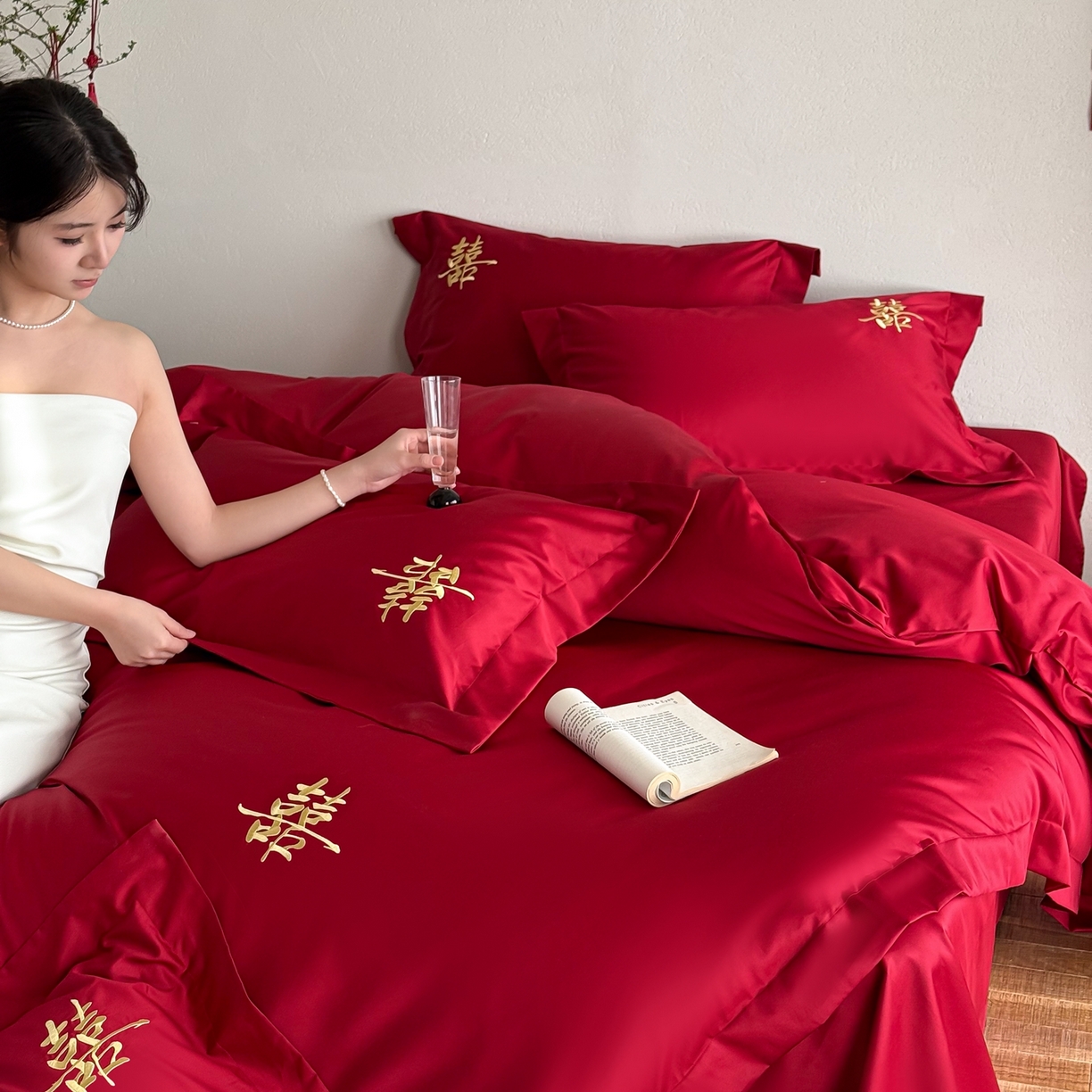 91家纺网 家纺一手货源 找家纺 （总）西西家居 2026新款大红婚庆100支长绒棉提花独家专版四件套-繁花似锦
