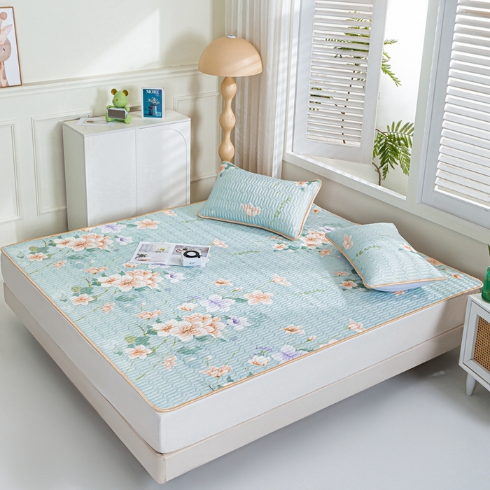 91家纺网 家纺一手货源 找家纺 （总）美丽折2026新品6mm厚天然乳胶凉席三件套 大版印花卡通乳胶凉席平铺款