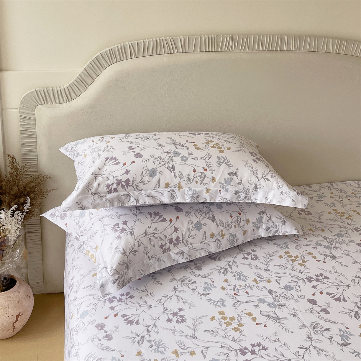 91家纺网 家纺一手货源 找家纺 宝齐莱家纺 2026新款全棉纯棉13372印花单枕套枕套单件 花解语