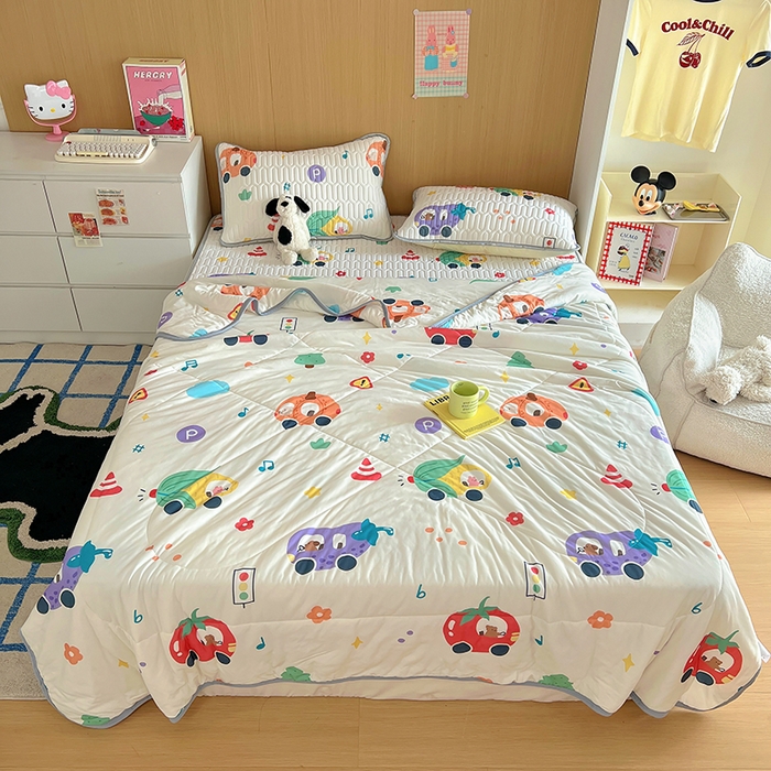 91家纺网 家纺一手货源 找家纺 希诺家居 2026新款卡通小清新牛奶针织棉夏被空调被（花型独家专版） 蔬菜小车