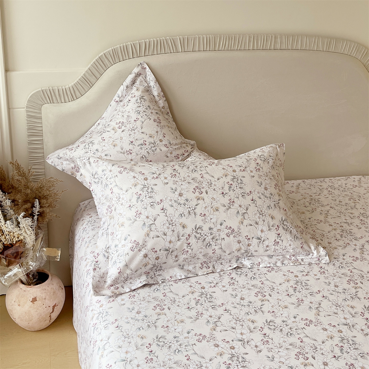 91家纺网 家纺一手货源 找家纺 宝齐莱家纺 2026新款全棉纯棉13372印花单枕套枕套单件 烟花间