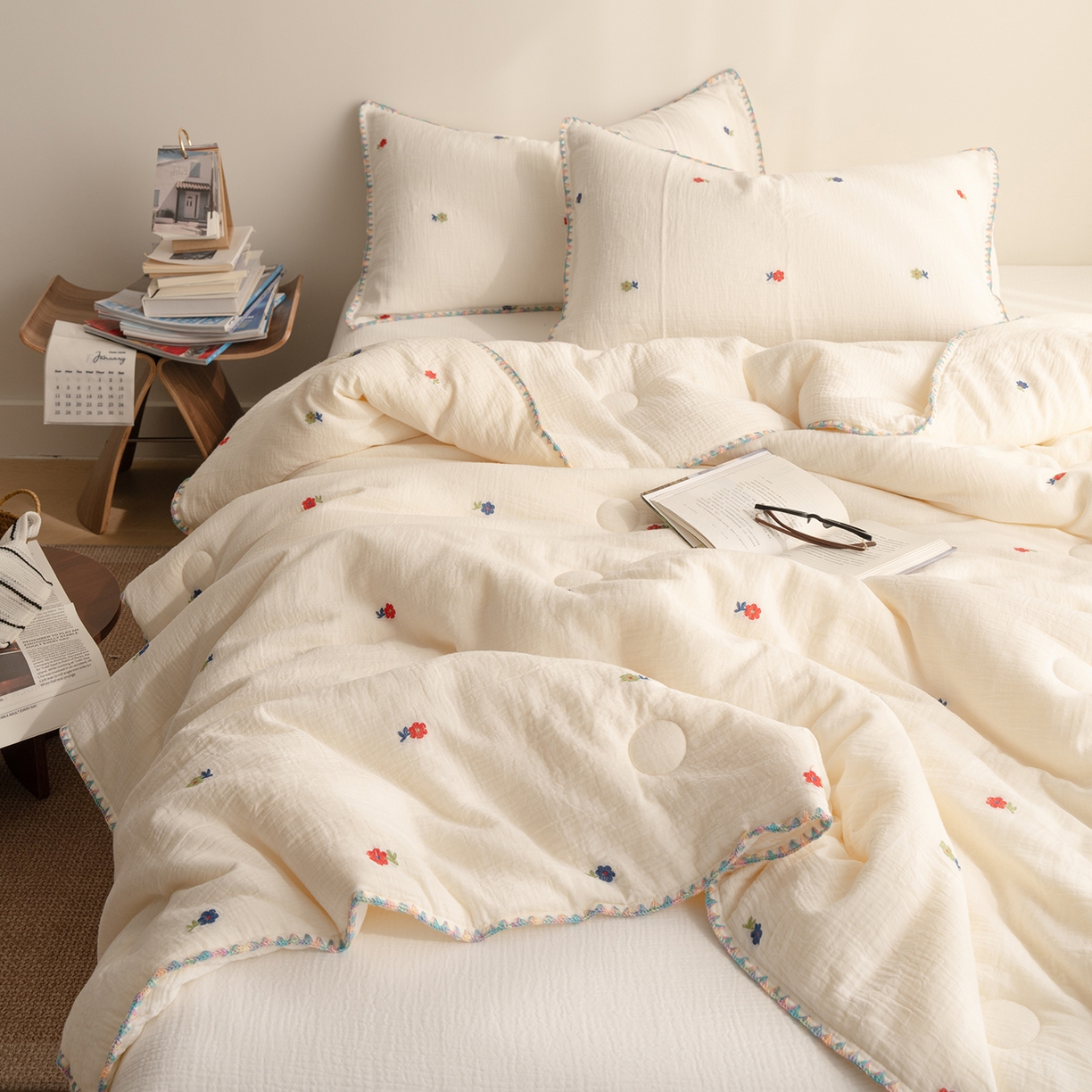 91家纺网 家纺一手货源 找家纺 （总）被窝家纺 2026新款全棉双层皱皱纱剪花大豆夏被夏凉被空调被四件套-山茶花