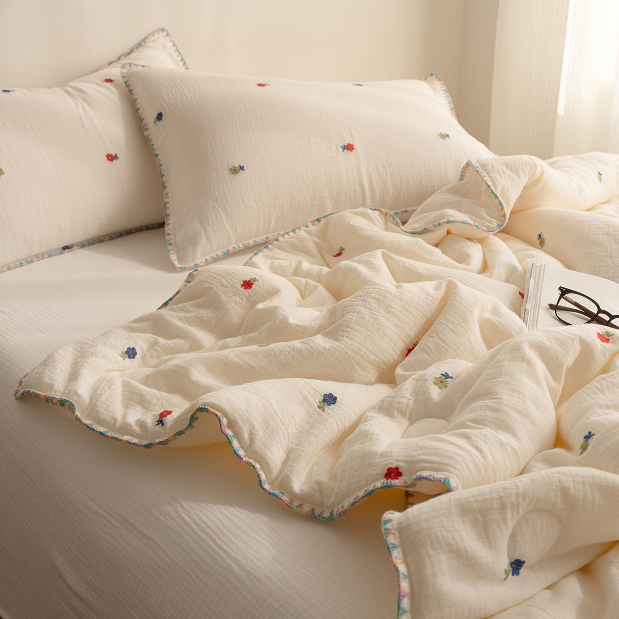 91家纺网 家纺一手货源 找家纺 （总）被窝家纺 2026新款全棉双层皱皱纱剪花大豆夏被夏凉被空调被四件套-山茶花