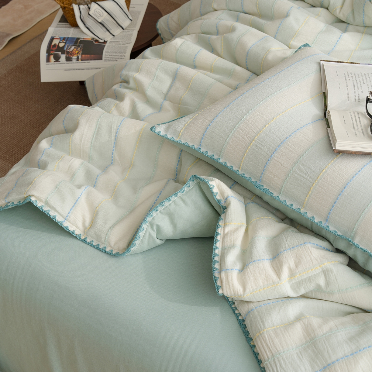 91家纺网 家纺一手货源 找家纺 被窝家纺 2026新款全棉双层纱提花夏被夏凉被空调被四件套-青柠桃夭 青柠