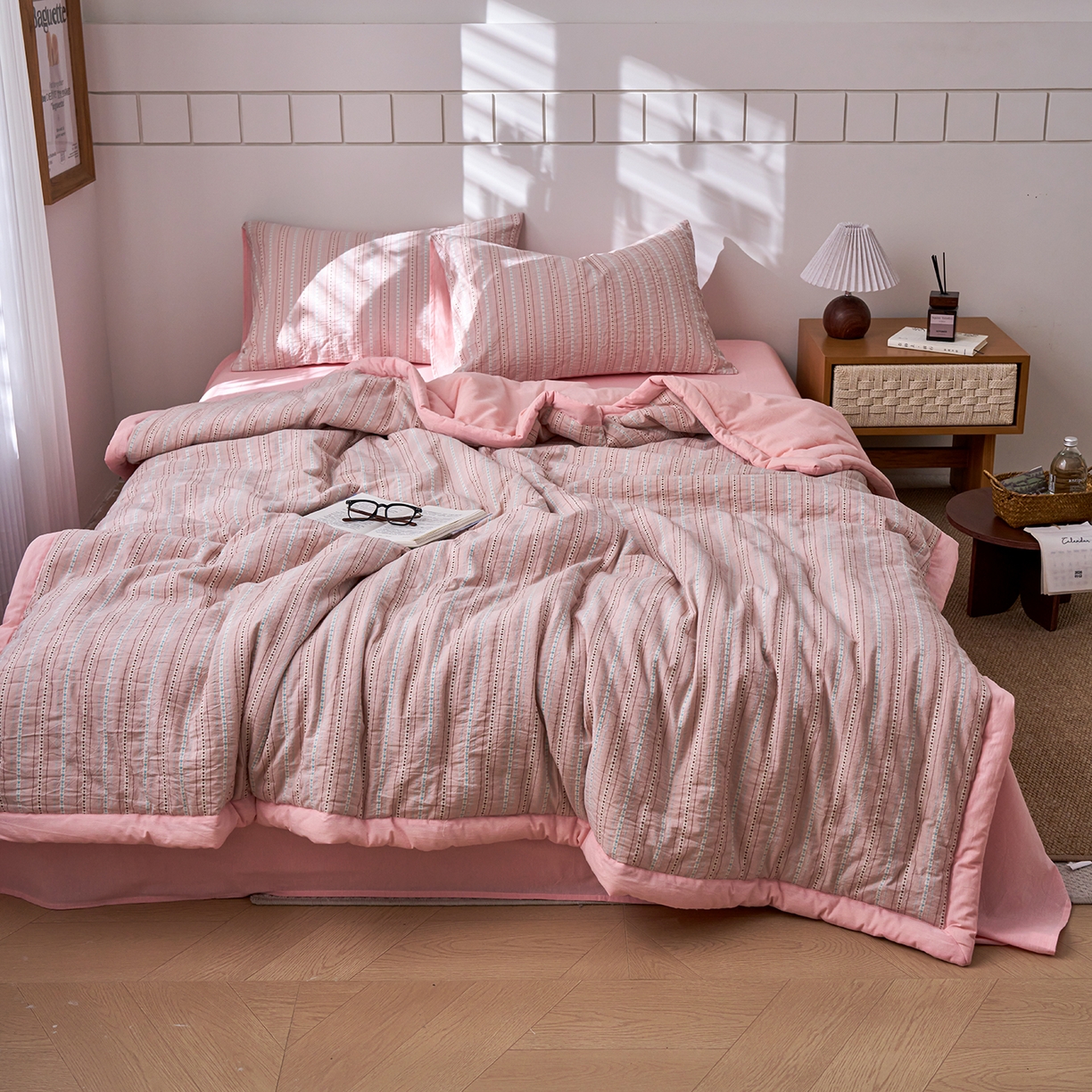 91家纺网 家纺一手货源 找家纺 （总）被窝家纺 2026新款全棉色织提花夏被夏凉被空调被四件套-莫奈花园