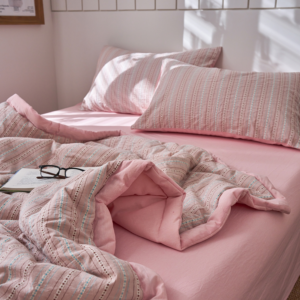 91家纺网 家纺一手货源 找家纺 （总）被窝家纺 2026新款全棉色织提花夏被夏凉被空调被四件套-莫奈花园