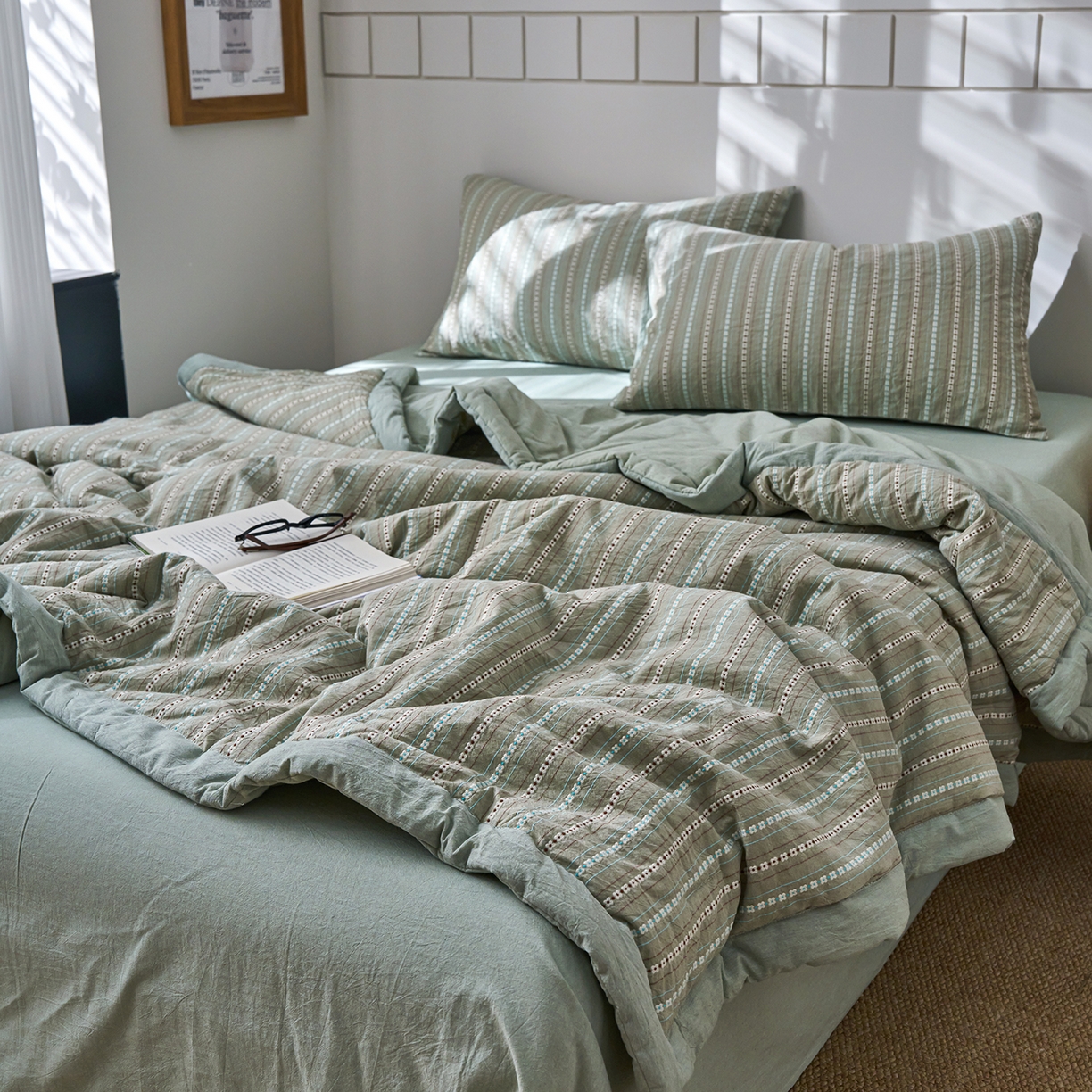 91家纺网 家纺一手货源 找家纺 被窝家纺 2026新款全棉色织提花夏被夏凉被空调被四件套-莫奈花园 莫奈花园-绿