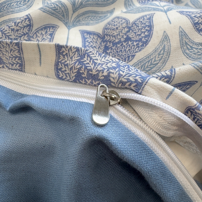 91家纺网 家纺一手货源 找家纺 如意朵 2026新款全棉棉麻印花四件套 蓝郁