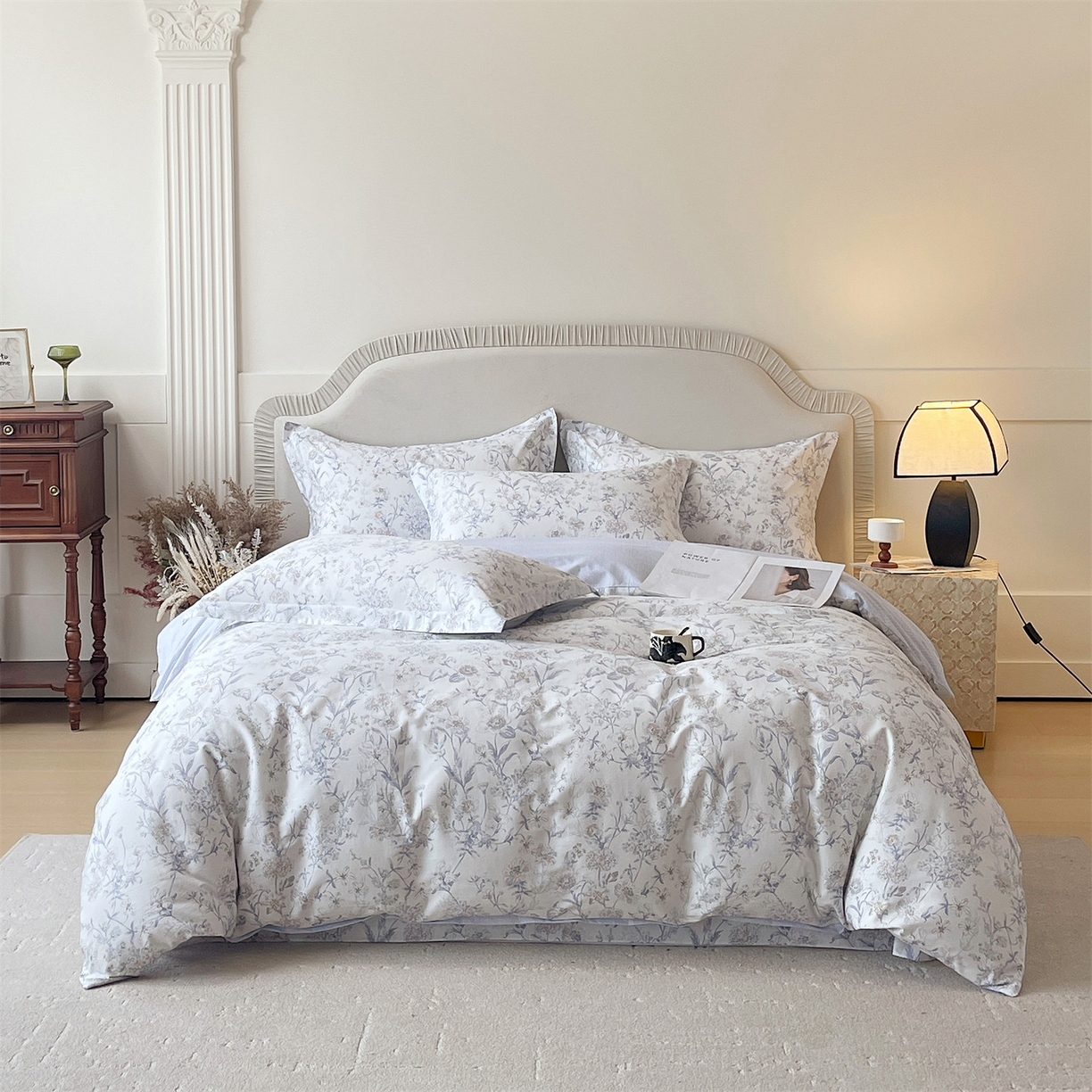 91家纺网 家纺一手货源 找家纺 宝齐莱家纺 2026新款全棉纯棉13372印花四件套 浮光花影