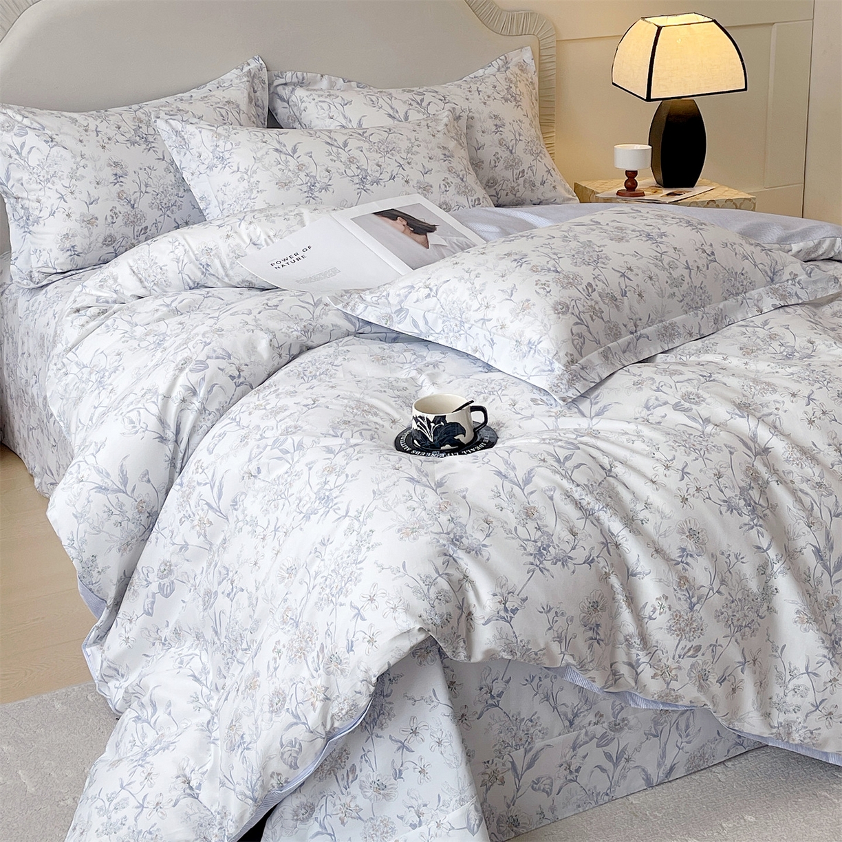 91家纺网 家纺一手货源 找家纺 宝齐莱家纺 2026新款全棉纯棉13372印花四件套 浮光花影