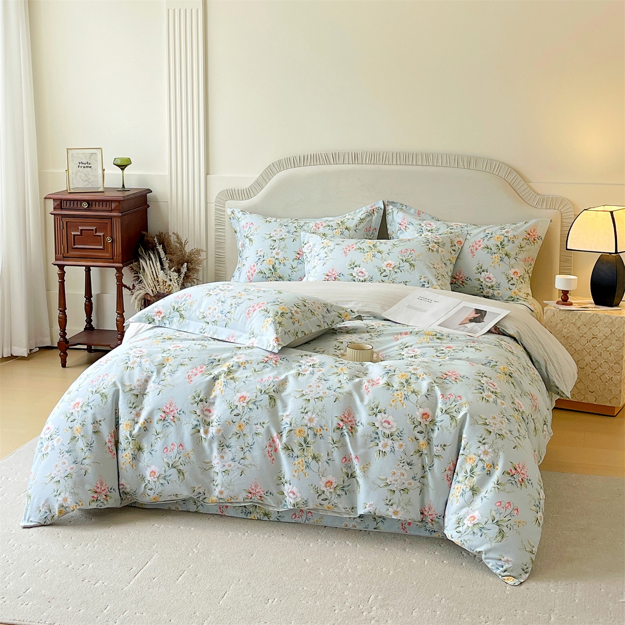 91家纺网 家纺一手货源 找家纺 宝齐莱家纺 2026新款全棉纯棉13372印花四件套 午后花园