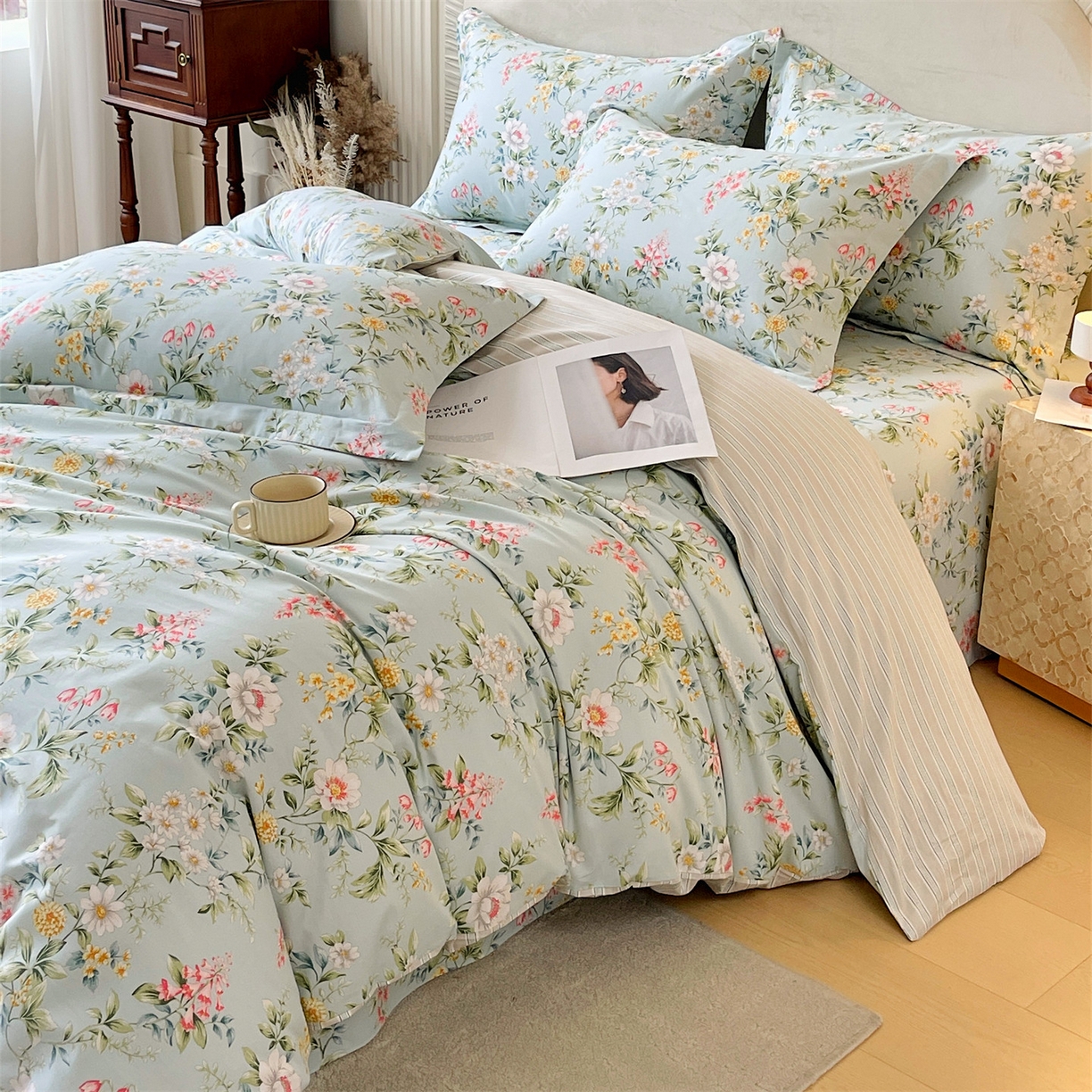 91家纺网 家纺一手货源 找家纺 宝齐莱家纺 2026新款全棉纯棉13372印花四件套 午后花园