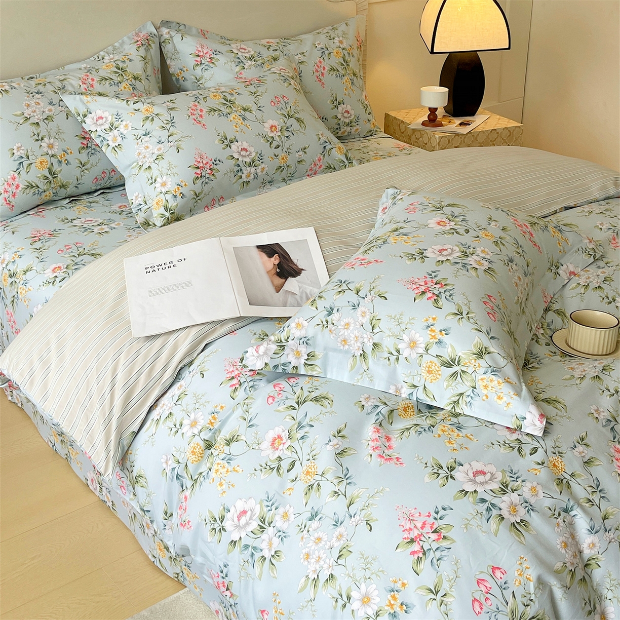 91家纺网 家纺一手货源 找家纺 宝齐莱家纺 2026新款全棉纯棉13372印花四件套 午后花园