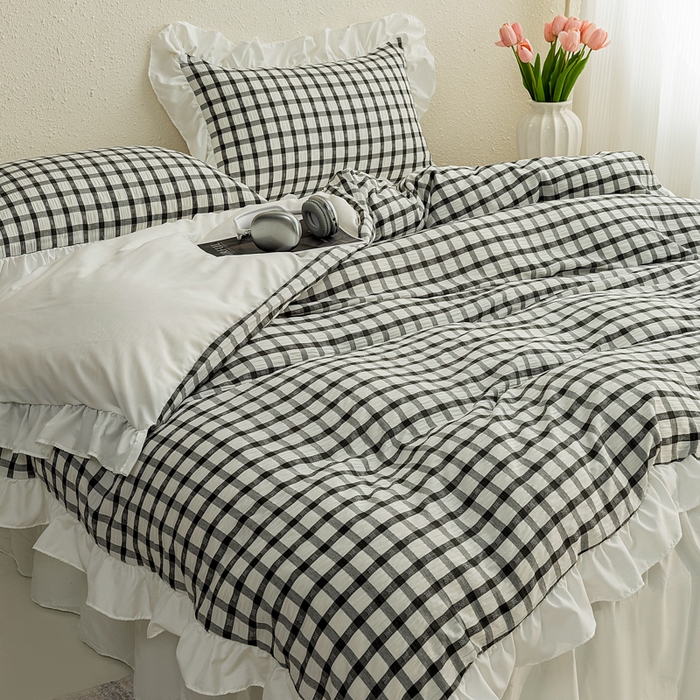 91家纺网 家纺一手货源 找家纺 （总）恩和家纺 2026新款格子泡泡纱荷叶边四件套床单款床裙款套件