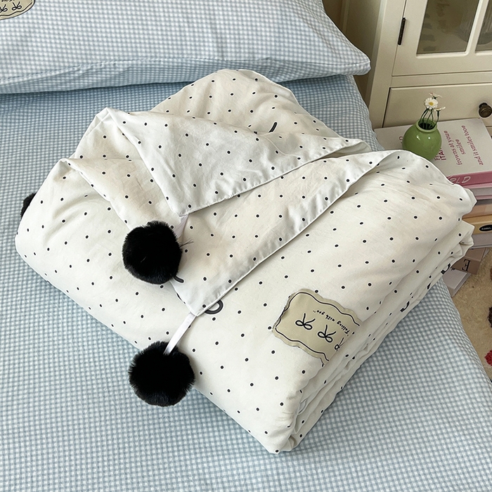 91家纺网 家纺一手货源 找家纺 （总）桃心家居 2026新款A类ins云柔水洗棉织标蝴蝶结毛球少女大豆单夏被夏被四件套系列